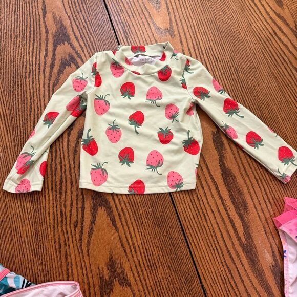 Girl’s 3T Swim Bundle Rashguard Top Swim Skirt Pink, Tucan, Strawberries - Picture 6 of 14